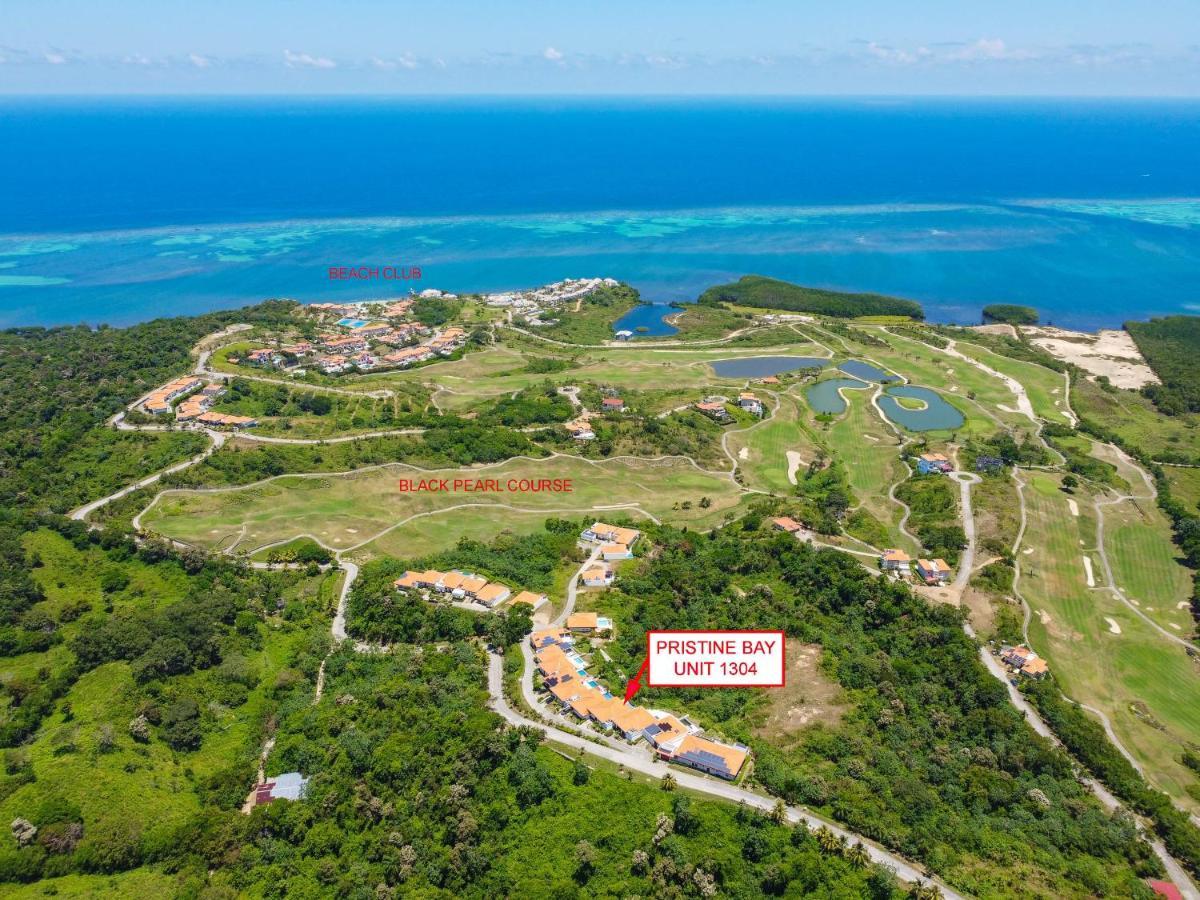 Pristine Bay Villa 1304 With Large Pool - 3 Bedroom Condo French Harbour 外观 照片