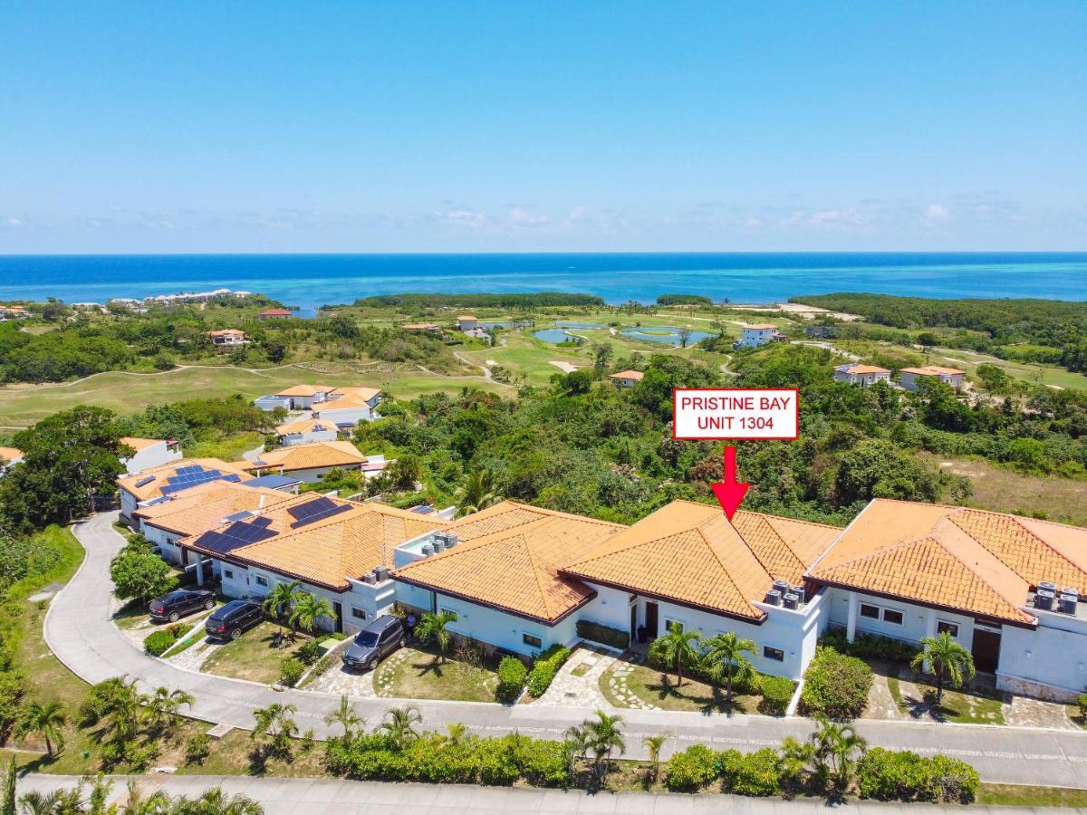 Pristine Bay Villa 1304 With Large Pool - 3 Bedroom Condo French Harbour 外观 照片